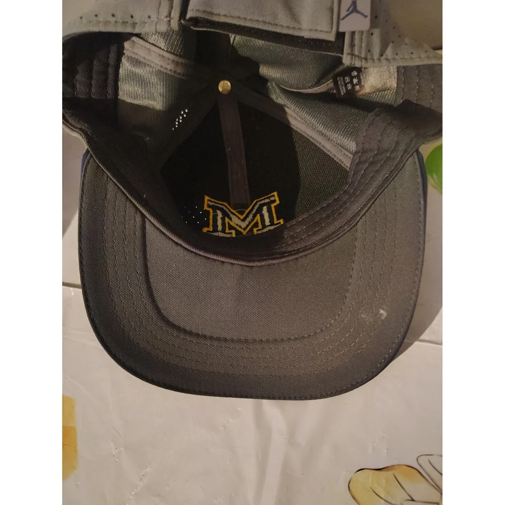Jordan Michigan Wolverines Grey Adjustable Hat Jumpman Logo NCAA Cap